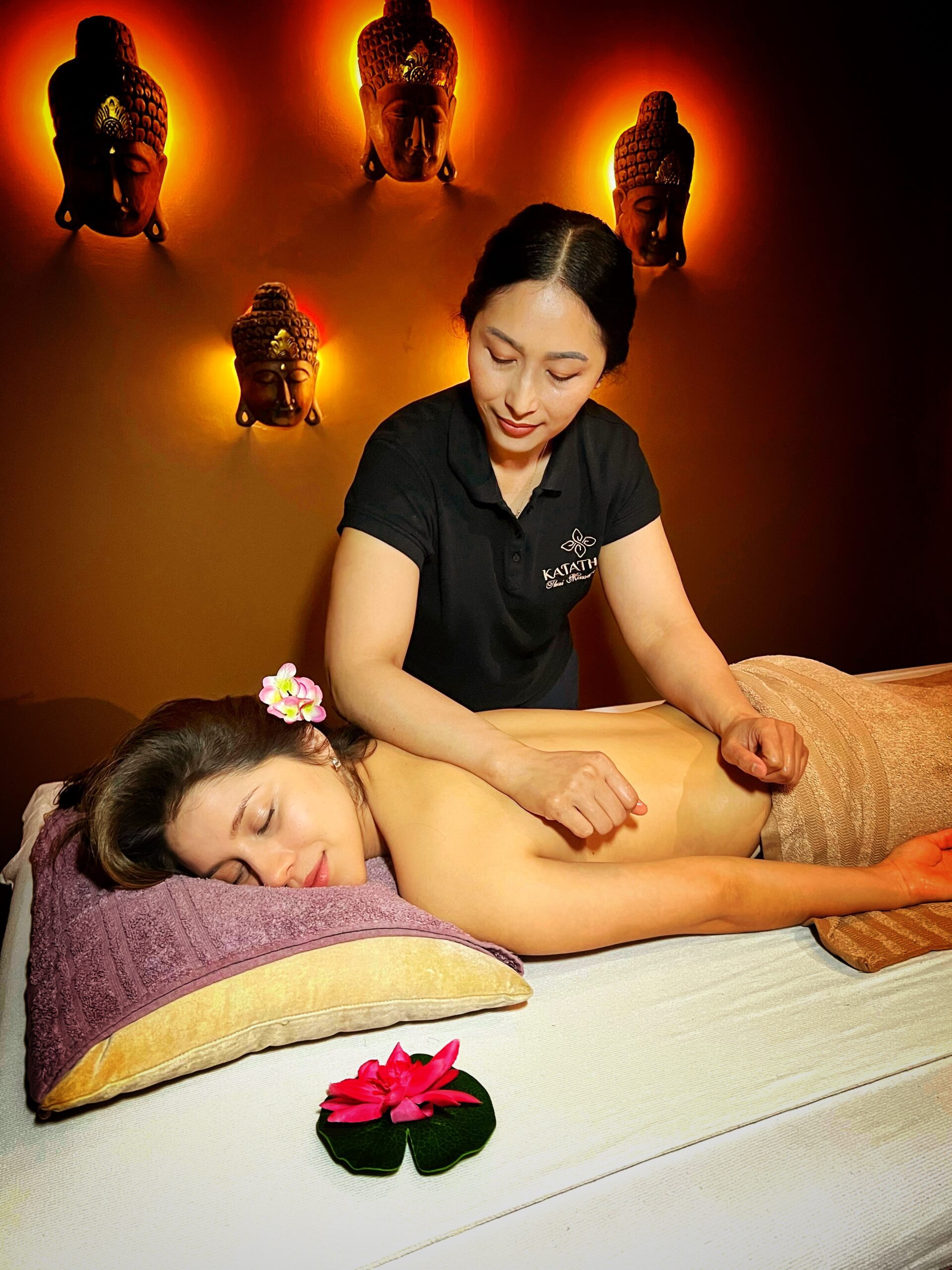 Lomi Lomi Massage